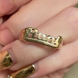 [sold] Solid gold Indian Queen name ring 10kt size 10